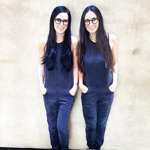 
	
	Demi Moore và con gái Rumer Willis trông như hai chị em vậy.